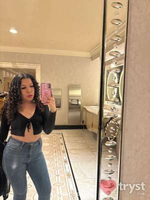 alyssa - sexy latina 0 year old Escort in Des Moines IA