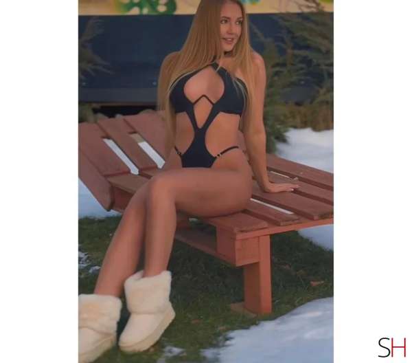 22Yrs Old Escort Central Bedfordshire Image - 4