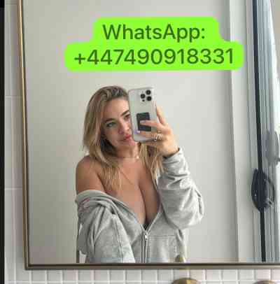 28 year old British Escort in Bromley Sweet