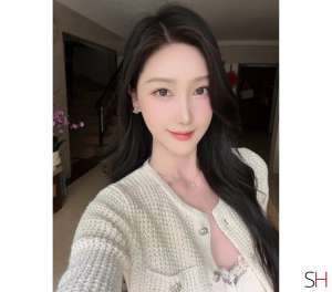 23 year old Thai Escort in West Berkshire Oriental girl very friendly and professional massage, Agency