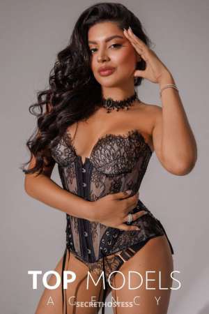 Julia, escort 24 year old Escort in London