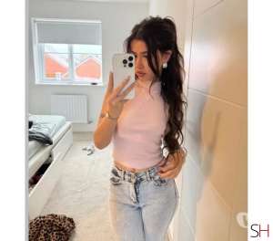 24 year old Latino Escort in South Gloucestershire . Lady for Discreet and Relaxed Moments., Independent