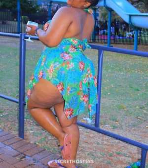 28 year old Escort in Nairobi Jacky, escort