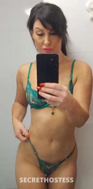 32 year old European Escort in Mandurah Do you like fruit Because we are going to make juice !, 