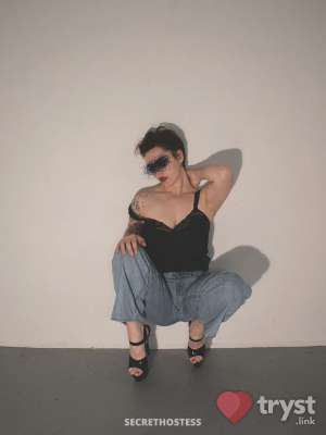 Vienna Venus - curvy with a side of muscle 0 year old Escort in Boston MA