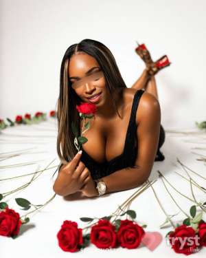 Roxanne’s Rose - Your Chocolate Bunny Next Door 0 year old Escort in Las Vegas NV