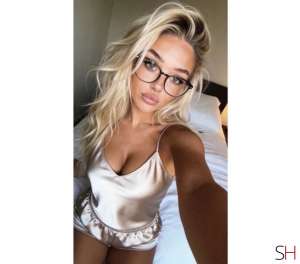 LAYLA .SEXY BLONDE.PARTY GIRL.REAL .., Independent 24 year old Escort in Peterborough