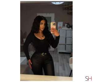 Laura New Brazilian 100% real photos .Outcall London, Agency 22 year old Escort in Buckinghamshire