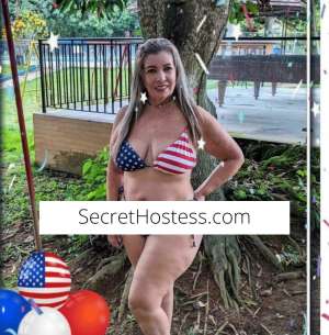 62 year old Escort in Jayea