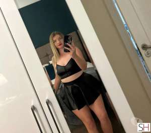 24 year old Latino Escort in Derby Hi I m Jessica New in town, Independent