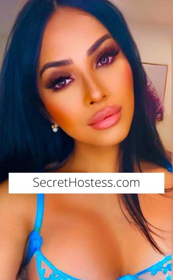 20Yrs Old Escort Image - 16
