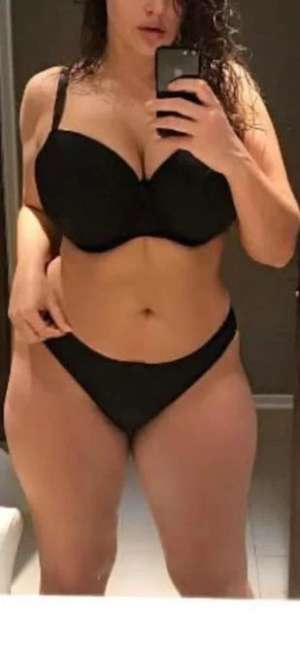 22 year old Australian Escort in Hobart Aussie 20yo flexible Bunny, Moonah