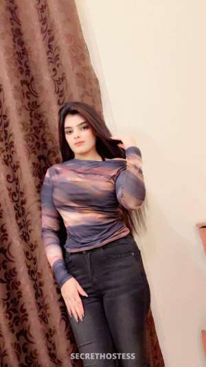 23 year old Indian Escort in Dubai Aparna Indian Model, escort