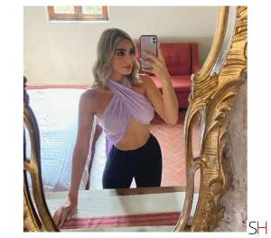 24 year old Latino Escort in Derby BLONDE LUNA .❤️‍. PARTY GIRL ., Independent