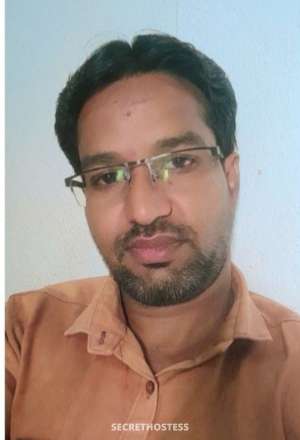 36 year old Indian Escort in Bhopal Rajendra, Male escort