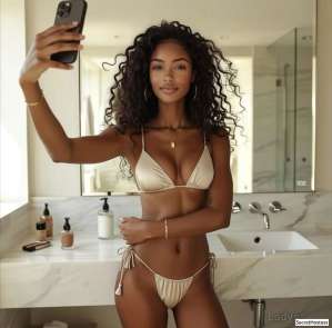 0 year old Thai Escort in Tokyo Escort model Klara, Tokyo