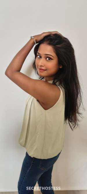 21 year old Indian Escort in Hyderabad Independent College Girl Sex, escort