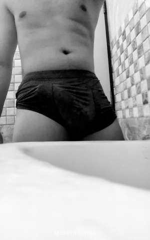 25 year old Asian Escort in Guwahati BIG FAT GIRTHY COCK IN GUWAHATI, Male escort