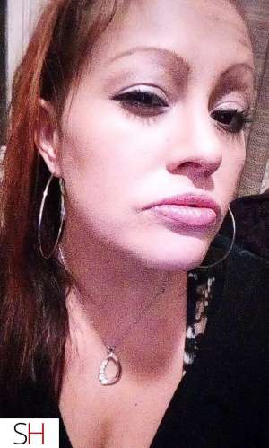 31 year old Caucasian Escort in Vancouver City Busty sexiest woman ready to please