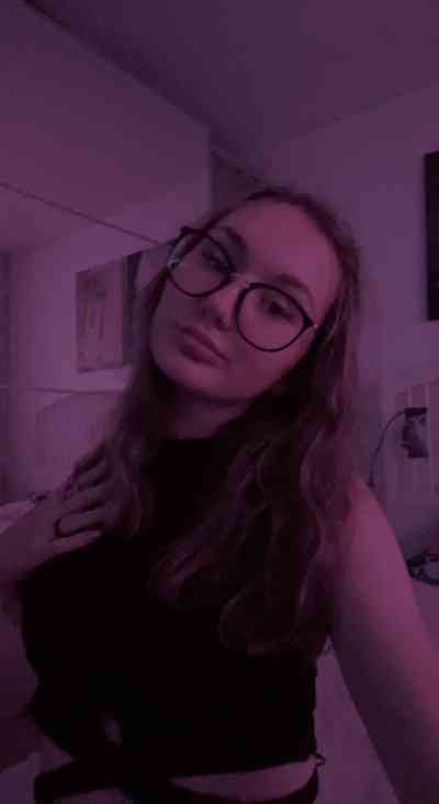 24 year old Escort in Canberra xxxx-xxx-xxx - Nuru Massage, Nude Massage, Outcall