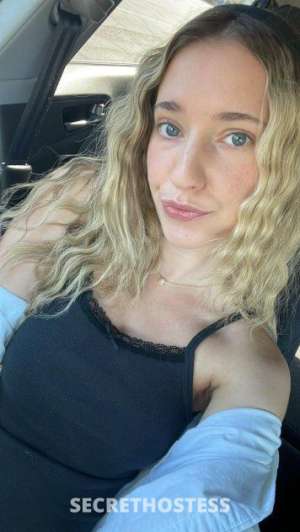 23 year old Escort in Dallas TX I’m available for both Incall or outcall😘, overnight,