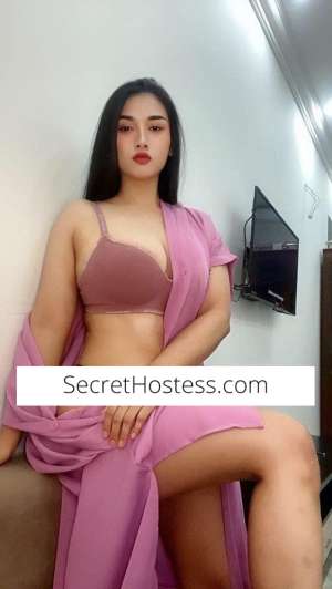 28 year old Escort in Glenroy hot babe