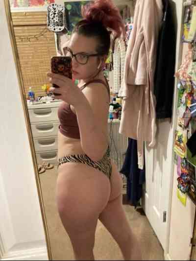 29 year old Escort in Auburn CA I’m Emily Sexy, Young, and Ready For Fun! Looking for an 