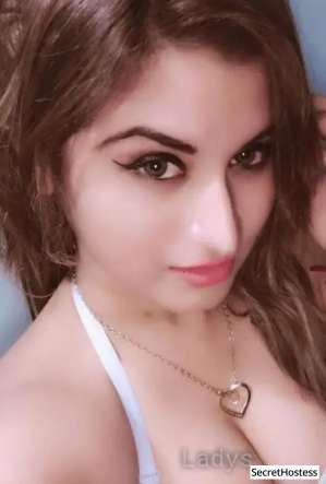 28 year old Escort in Ottawa Escort model Shivani, Ottawa