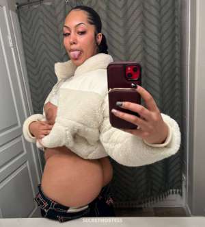 Escort in Town 27 year old Escort in Bloomington-Normal IL