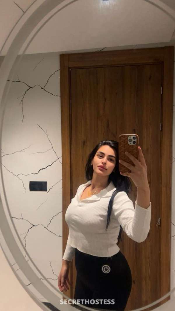 Lousa Escort Dammam Image - 1