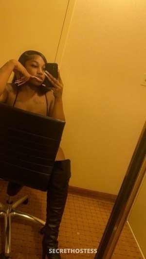 22 year old Escort in Santa Maria CA Sweet yet deeply seductive