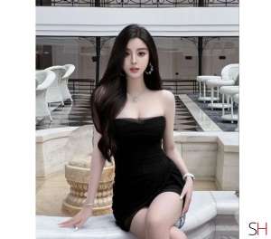 ⭐️NEW Asian ..Welcome., NURU MASSAGE, Agency 23 year old Escort in Surrey