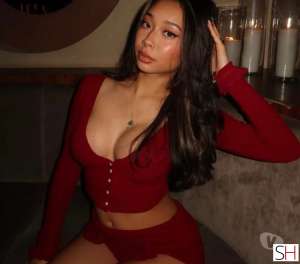 24 year old Asian Escort in Kent .Naughty Sexy Busty Asian .Week Stay, Agency