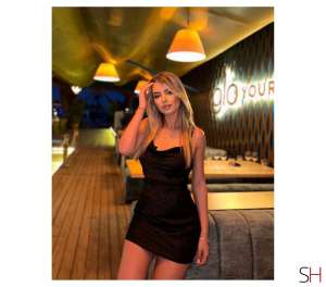 24 year old Latino Escort in London New in town Jenny, Independent