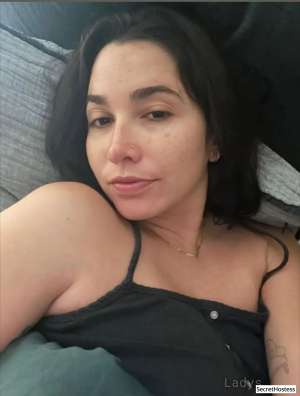 29 year old Hispanic Escort in Seattle WA Escort model Cathey, Seattle