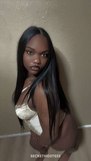 18 year old Escort in Toledo OH (OUTCALLS ONLY) lowballers will be blocked