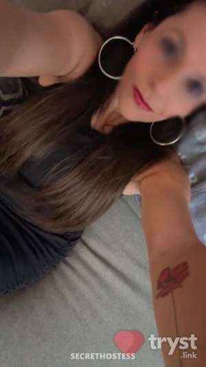 0 year old Australian Escort in Oak Brook IL Jemma a true Jaguar Seductress - Aussie Jaguar Mummy