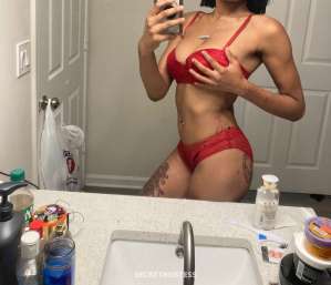21 year old Asian Escort in Houston TX Let me take some stress off you shoulders papi wetpussy deep