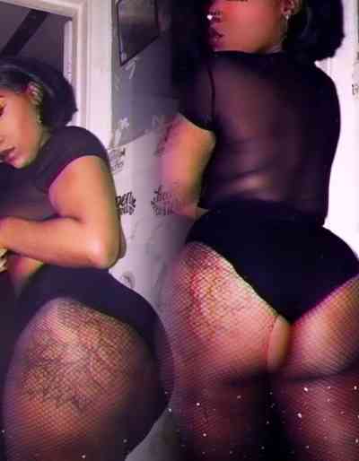 28Yrs Old Escort Size 12 170KG 5CM Tall Phoenix AZ Image - 0