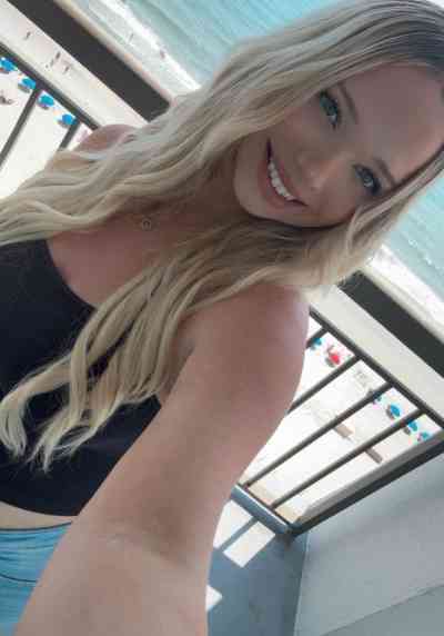 27 year old American Escort in Mecca Angelina