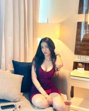 23 year old Indian Escort in Hyderabad Prachi, escort