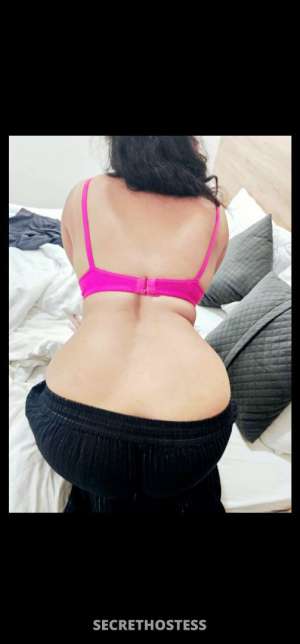25 year old Indian Escort in Hyderabad Moksha, escort