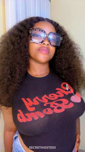 24 year old Escort in Lomé Tracy, escort