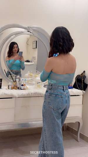 19 year old Escort in Riyadh Verified Syrian Girl, escort