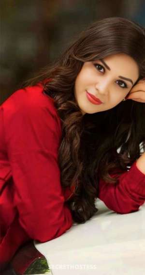 21 year old Asian Escort in Lucknow Escorts in Lucknow, escort