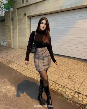 22 year old Escort in Jeddah Kiki, escort