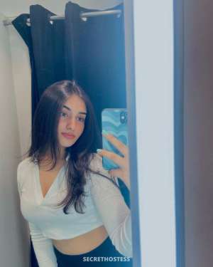 22 year old Indian Escort in Abu Dhabi Nisha Vip Model, escort