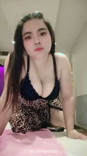 25 year old Asian Escort in Ras al-Khaimah Muna, escort