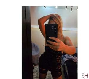 38 year old Latino Escort in Bracknell Forest Massage and Strap-on, Independent