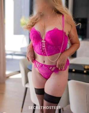 42 year old Australian Escort in Sunshine Coast Country Girl in Mooloolaba